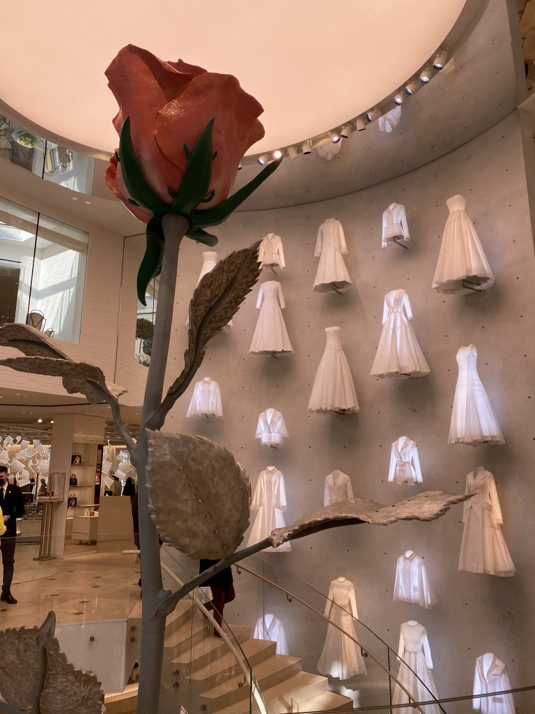 Templo do Luxo: a nova boutique da Dior em Paris! - Magazine