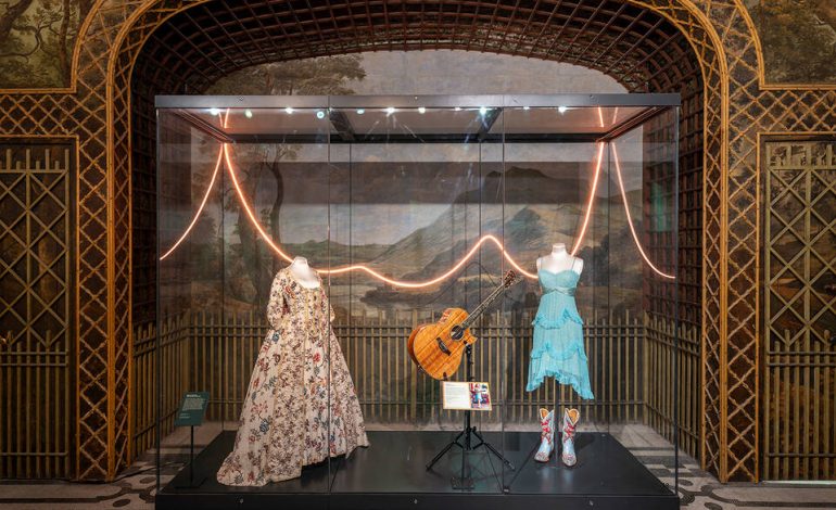  Taylor Swift | Songbook Trail no V&A South Kensington